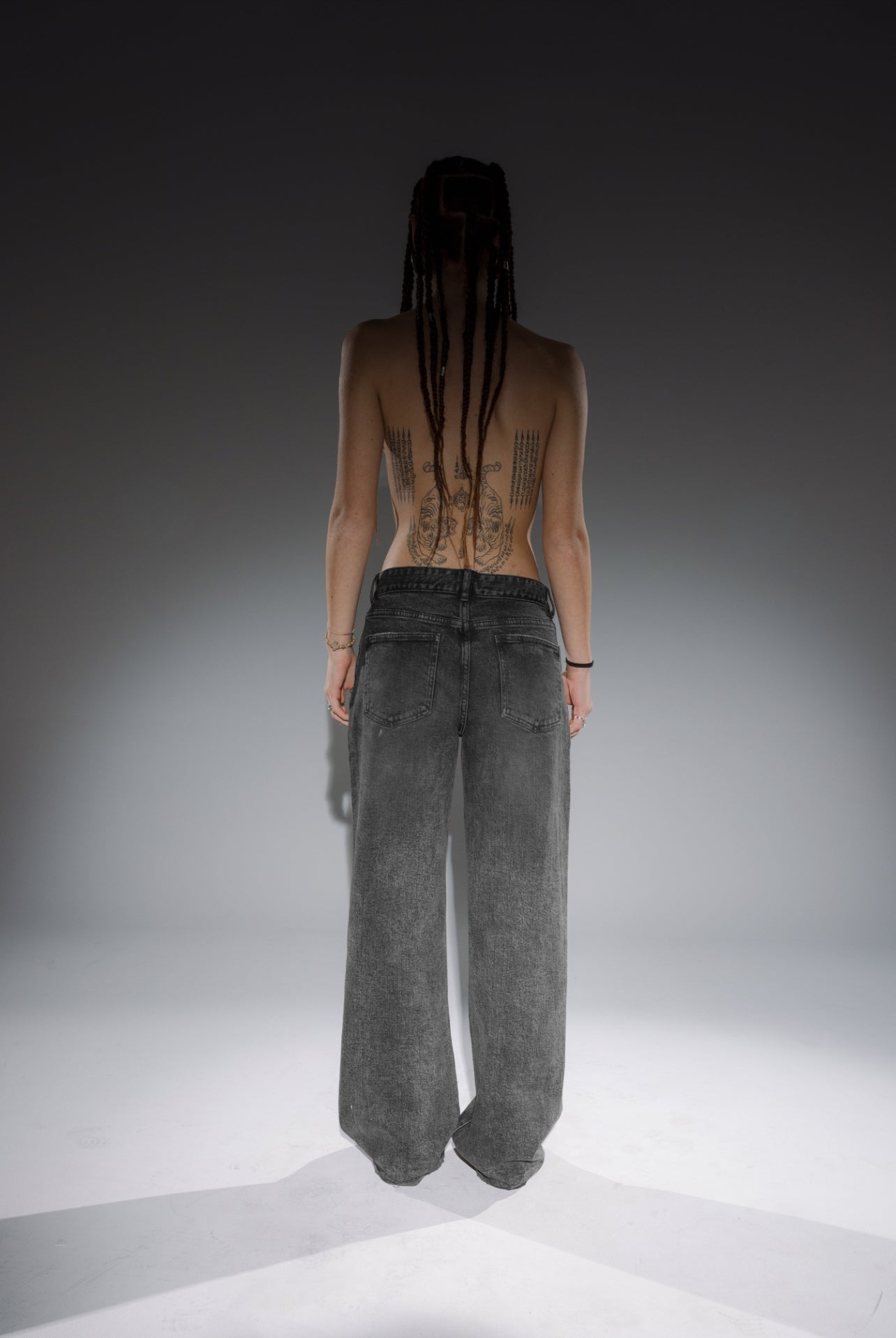 BLACK WIDE PANTS 04